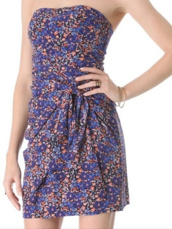 Club Monaco Dresses & Skirts - Club Monaco Silk Strapless Dress, Size 8